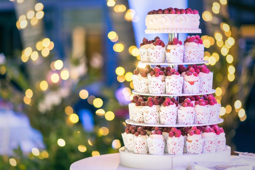 Non-cake wedding cakes are on the guest list this year.